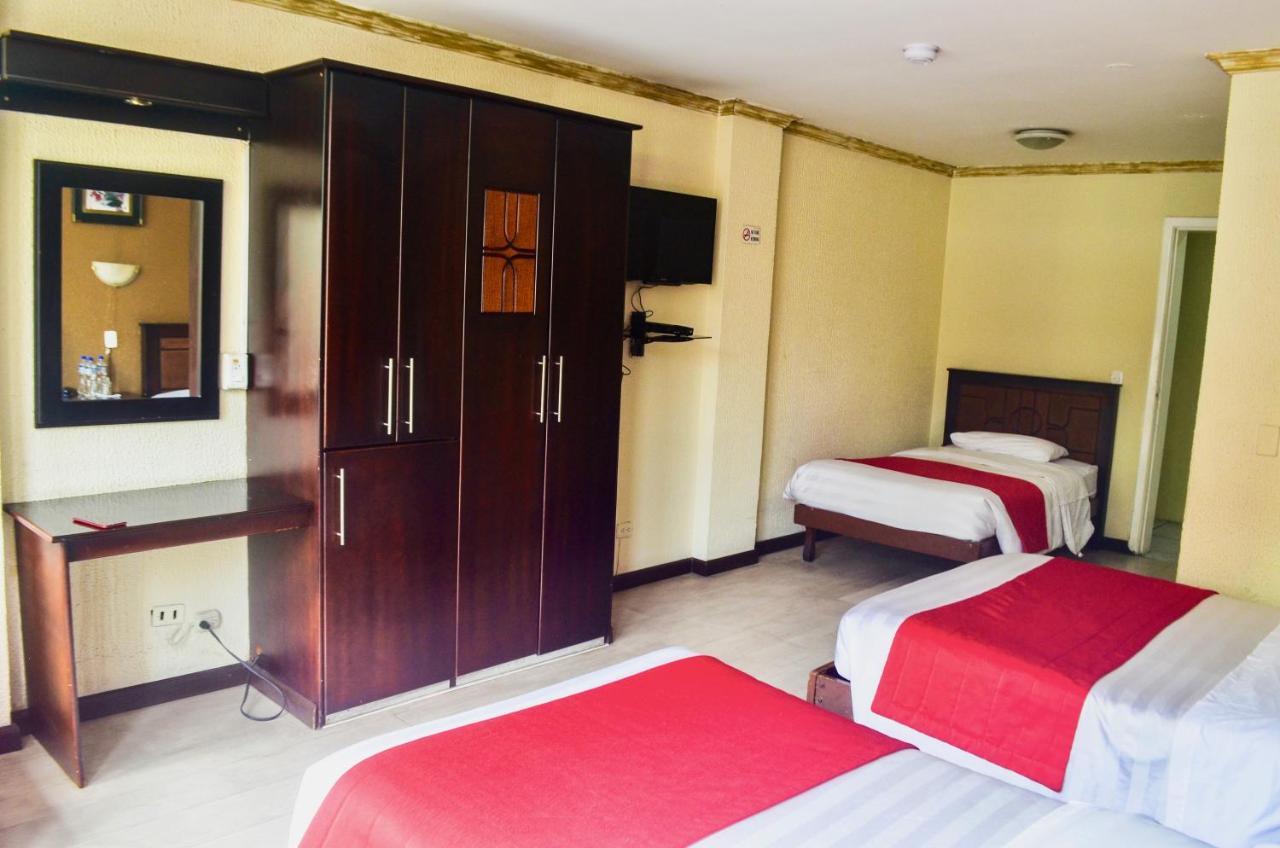 Hotel Imperial Ambato Exteriér fotografie