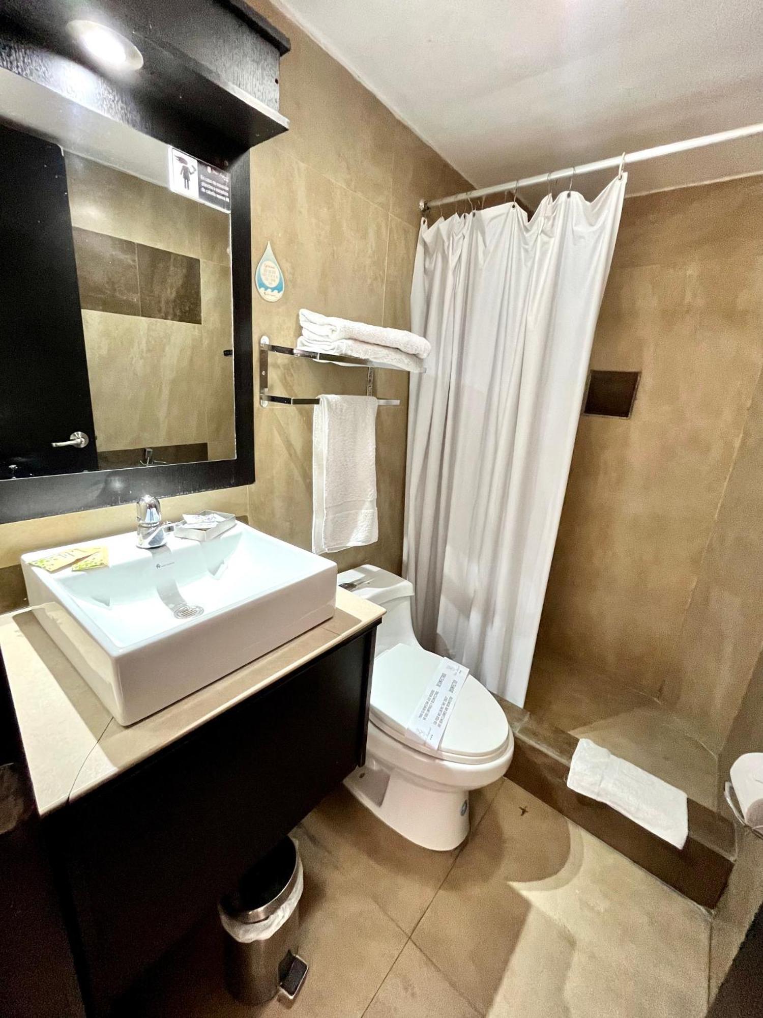 Hotel Imperial Ambato Exteriér fotografie